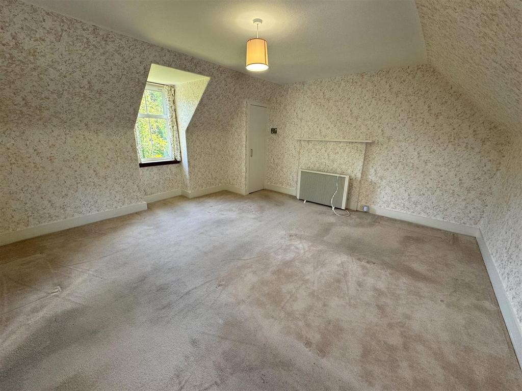 Bedroom 2.jpg