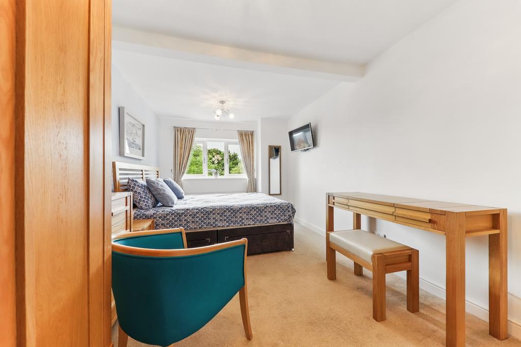Parkhead Close - Bedroom 2 - Ewe Move Wakefield