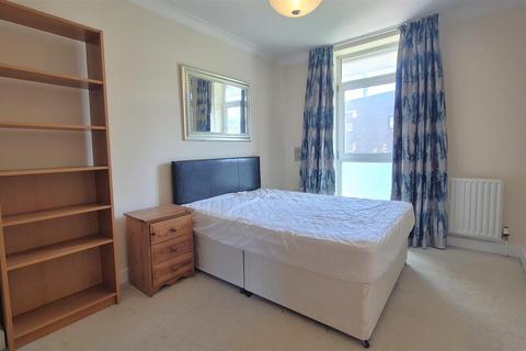 2 bedroom apartment to rent, Gunwharf Quays, Portsmouth