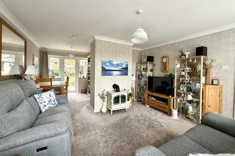 25 Phillipps Road, Barham, Ipswich, IP6 0AZ