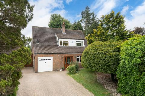 18 Green View Close, Bovingdon, Hemel Hempstead, HP3 0LE