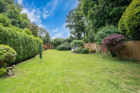 18 Green View Close, Bovingdon, Hemel Hempstead, HP3 0LE