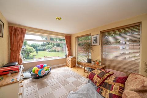 18 Green View Close, Bovingdon, Hemel Hempstead, HP3 0LE