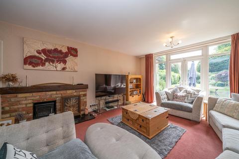 18 Green View Close, Bovingdon, Hemel Hempstead, HP3 0LE