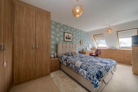 18 Green View Close, Bovingdon, Hemel Hempstead, HP3 0LE