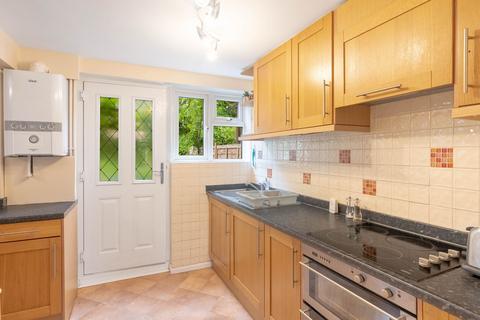 11 Livermore Close, Cambridge, CB4 2PT