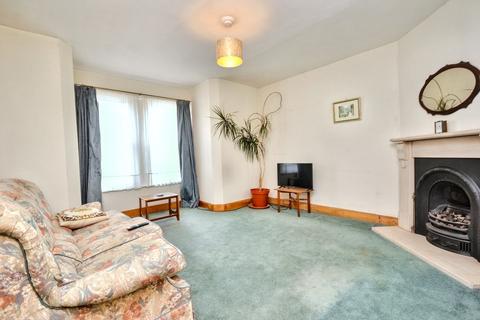 9 Nursery Road, Salisbury, SP2 7HX
