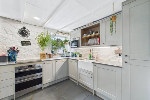 May Cottage Chapel Row, Tremar Coombe, Liskeard, PL14 5EY