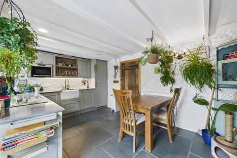 May Cottage Chapel Row, Tremar Coombe, Liskeard, PL14 5EY