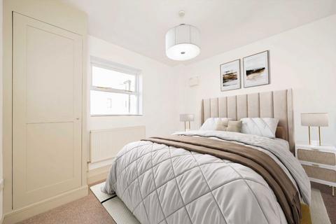 1 bedroom flat for sale, Streatham High Road, London SW16