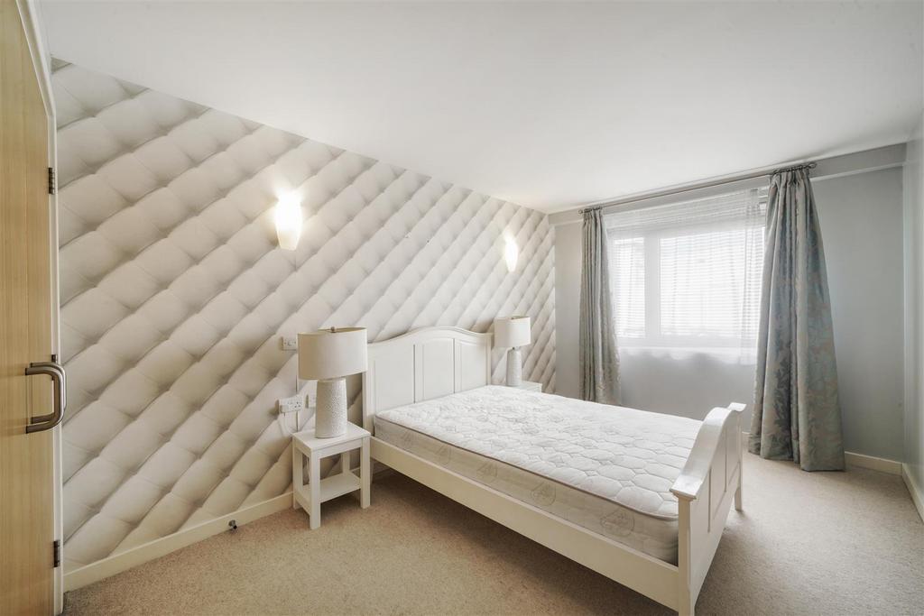 Flat 166, Forum House - Qh Kq Tt4 Tit EOm Cmt Mme5.jpg
