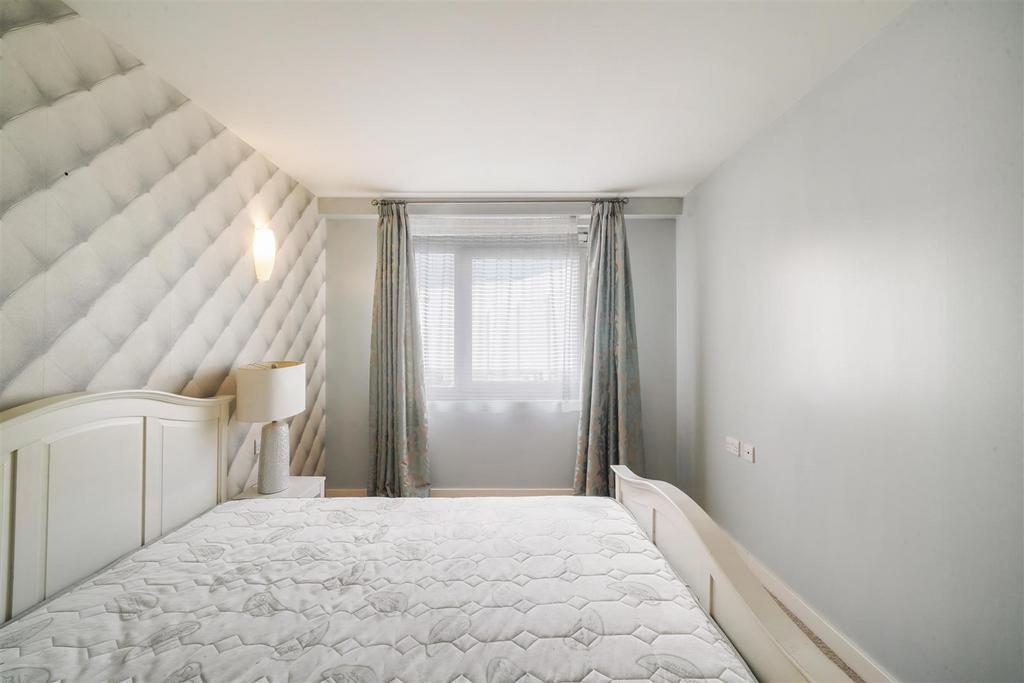 Flat 166, Forum House - f Uqjh S4 FQ2p4 BClyu9 Yc.jpg