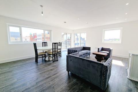 3 bedroom apartment to rent, Lune Street, Preston PR1