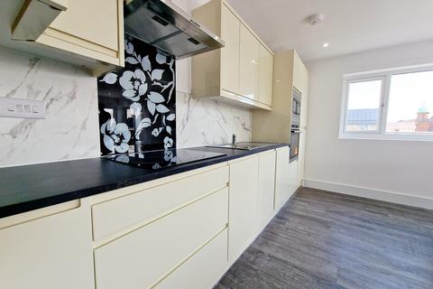 3 bedroom apartment to rent, Lune Street, Preston PR1