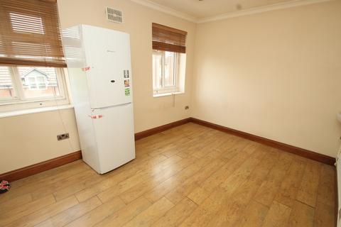 4 Ranmore Path, Orpington, BR5 2HP