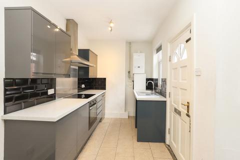 3 bedroom terraced house for sale, Vincent Road, Sheffield S7