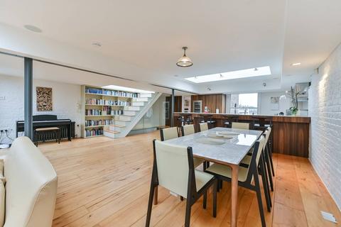 3 bedroom flat for sale, Queens Gate Place, South Kensington, London, SW7