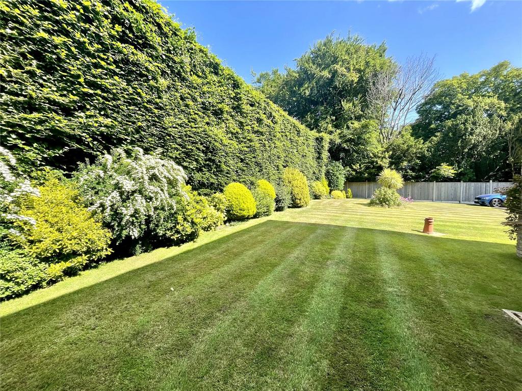 Side Gardens