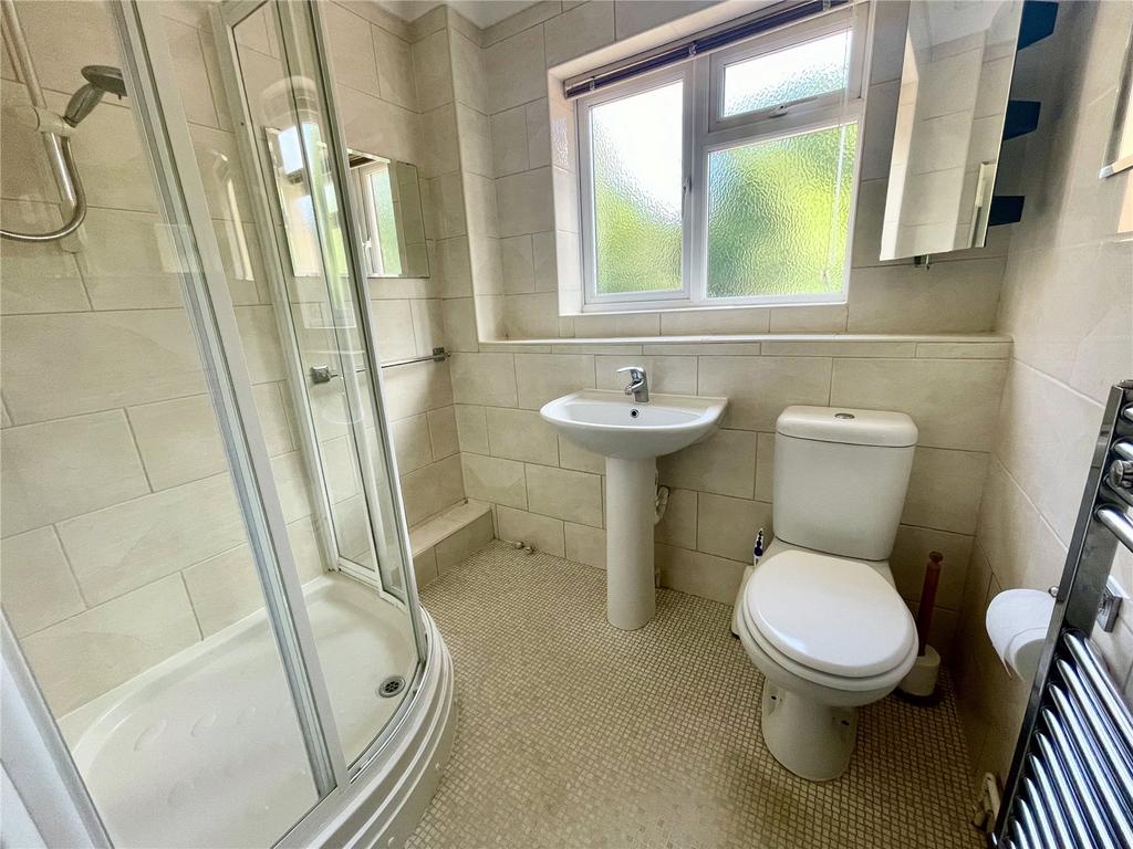 Family Shower Room