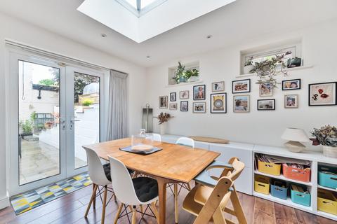 15 Cliffe Road, Godalming, GU7 2JX