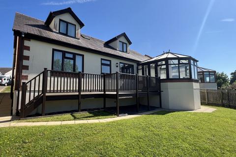 undefined, Maes Capel, Cemaes Bay, Anglesey, LL67