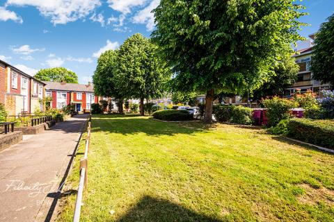 2 bedroom apartment for sale, Belton Way, London