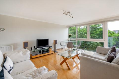 11 Ridgway, Richmond, TW10 6PR