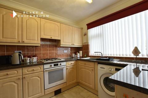 2 bedroom semi-detached bungalow for sale, Oakwood Avenue, Clacton-on-Sea