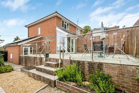 2a Crescent Road, Poole, BH14 9AS