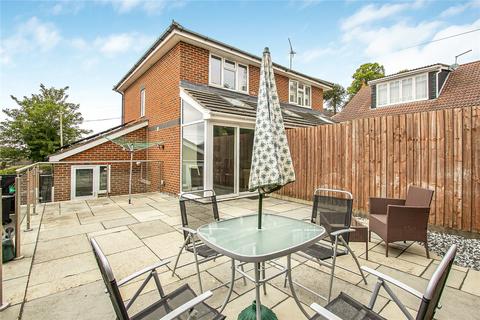 2a Crescent Road, Poole, BH14 9AS