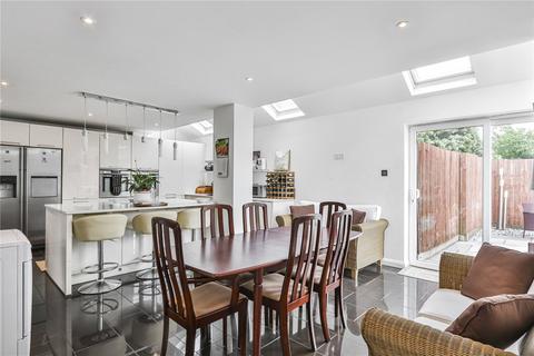 2a Crescent Road, Poole, BH14 9AS