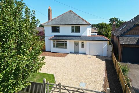 undefined, Barton Court Road, New Milton, Hampshire. BH25 6NW