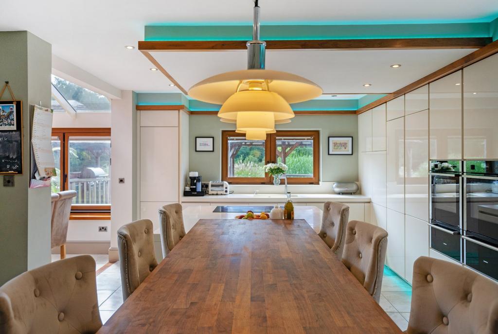 Kitchen/Breakfast