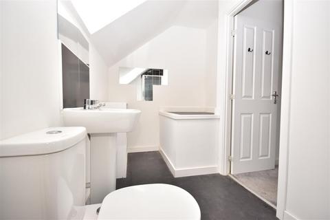 27 Snow Close, Holdingham, Sleaford, NG34 8YT
