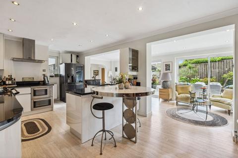 4 bedroom detached bungalow for sale, Luffings, Rock