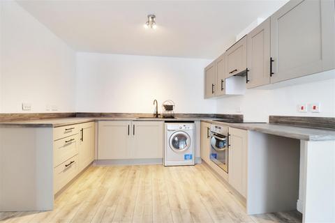 undefined, 892 Hessle Road, Hull