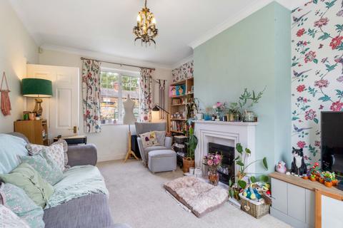 3 bedroom semi-detached house for sale, Wilderspool Crescent, Warrington, WA4
