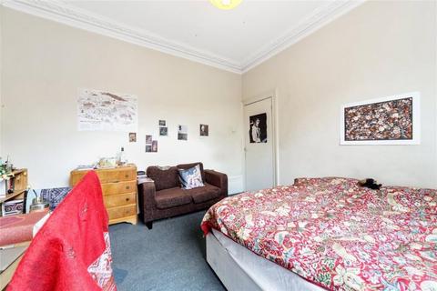 2 bedroom apartment to rent, Thane Villas, London, N7