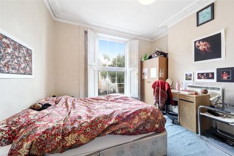 2 bedroom apartment to rent, Thane Villas, London, N7