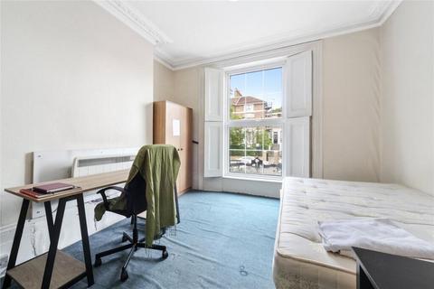 2 bedroom apartment to rent, Thane Villas, London, N7