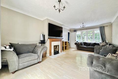 4 bedroom detached house for sale, Wellington Road, Sandhurst