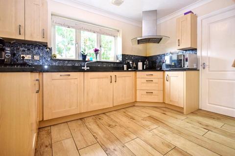 undefined, First Avenue, Wakefield, West Yorkshire