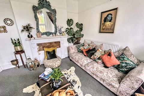 4 Kings Road, Bournemouth, BH3 7LD