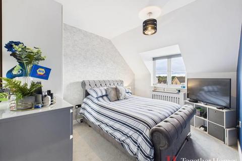 90 Brandon Close, Chafford Hundred, Grays, RM16 6QX