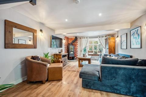 2 bedroom end of terrace house for sale, Chapel Hill, Cromford DE4