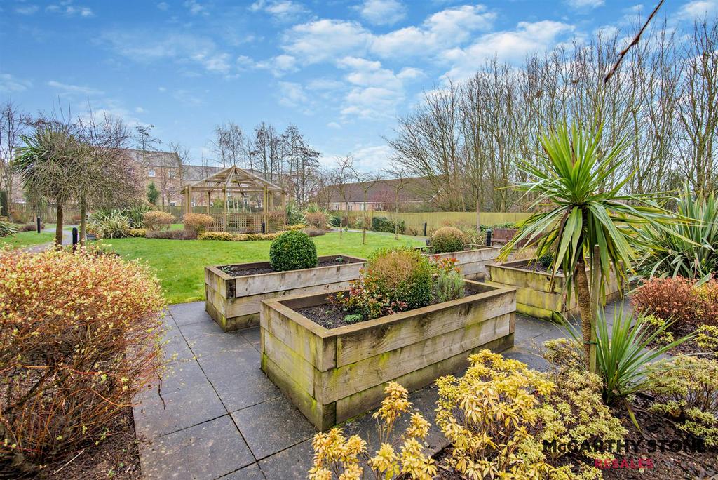 Thackrah Court