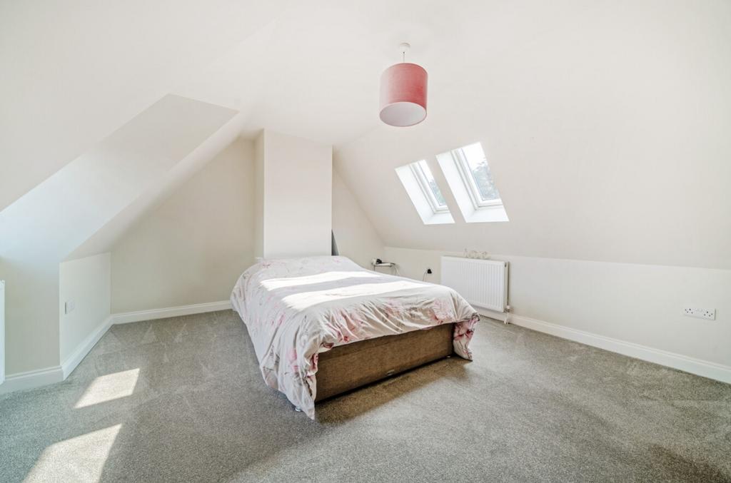 1304189-3-683f38ee816be