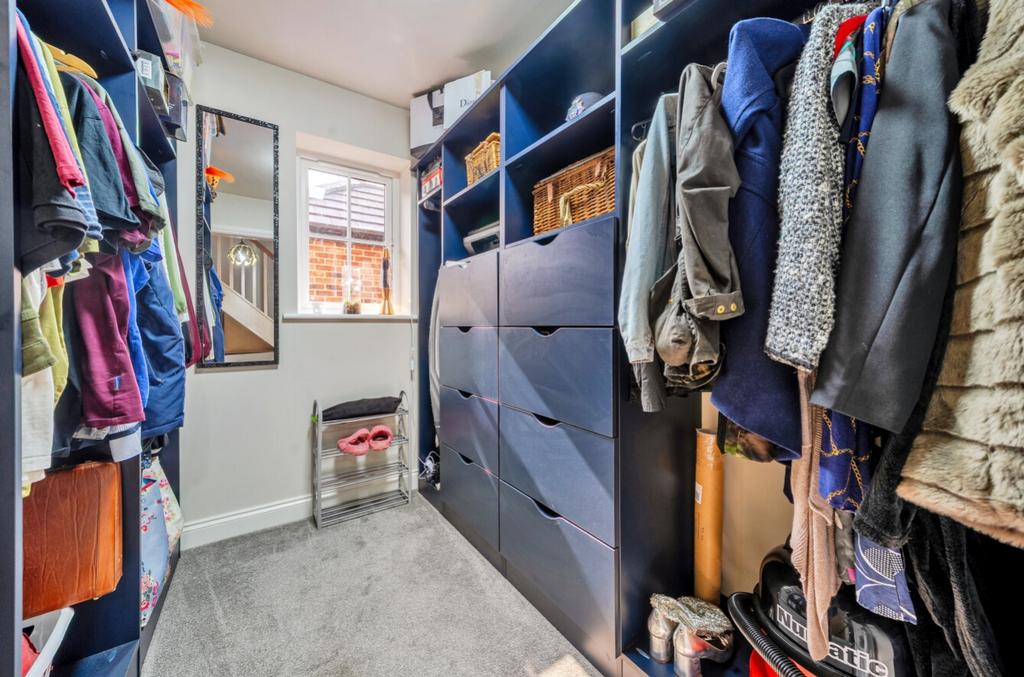 1304189-20-683f3febb1cfa