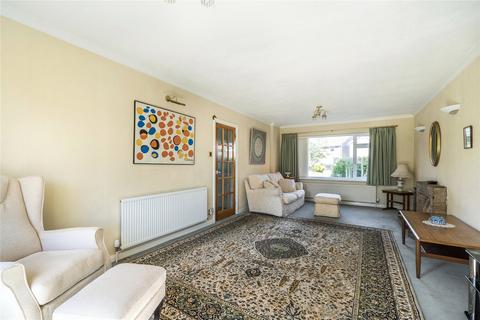 6 Elm Close, Ripley, Woking, GU23 6LE