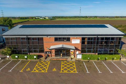 Office to rent - Long Bennington Business Park, Long Bennington NG23